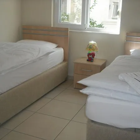 Mirage G 1 - Beautiful 2 Bedroomed Ground Floor Apartment Of Approx 1000 Sq Ft Side
