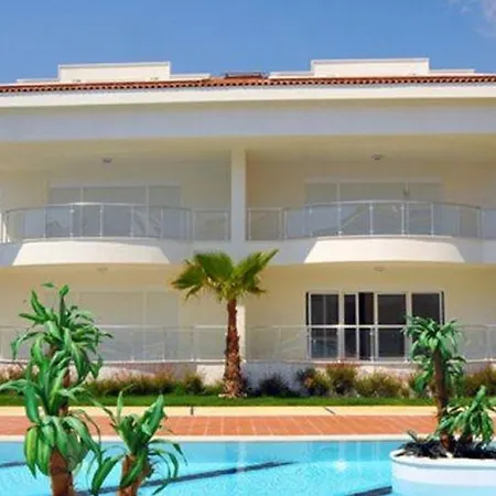 Mirage G 1 - Beautiful 2 Bedroomed Ground Floor Apartment Of Approx 1000 Sq Ft Lägenhet